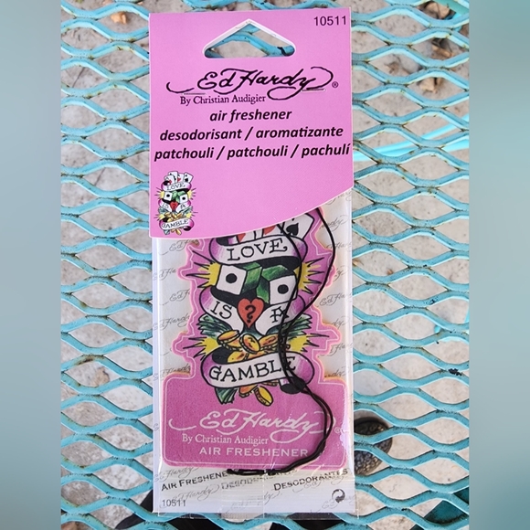 Ed hardy Car Air Freshner Love Is In The air series 24 Choices! - Picture 10 of 16